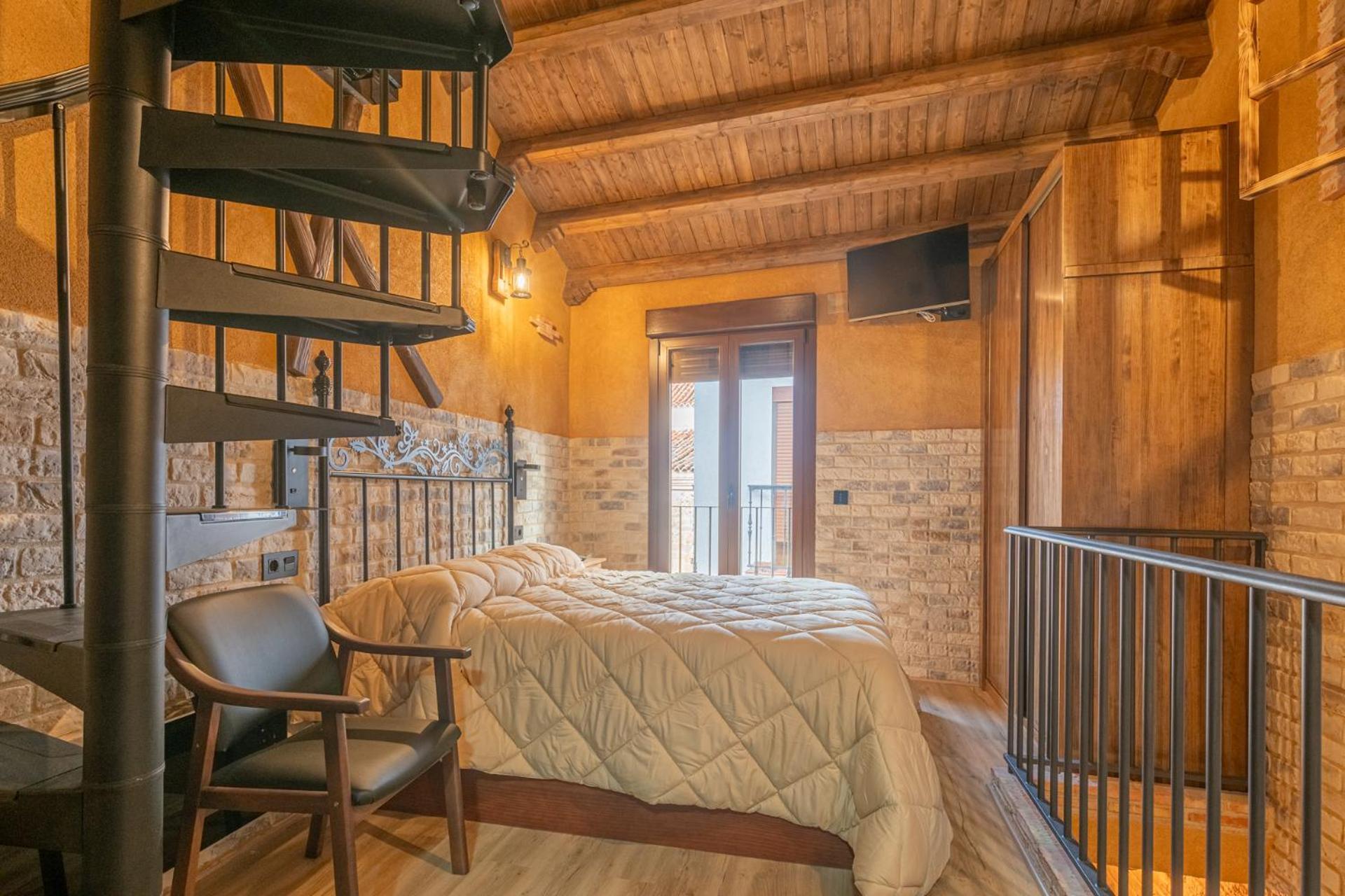 Apartamento Divino Morales Plasencia Luaran gambar