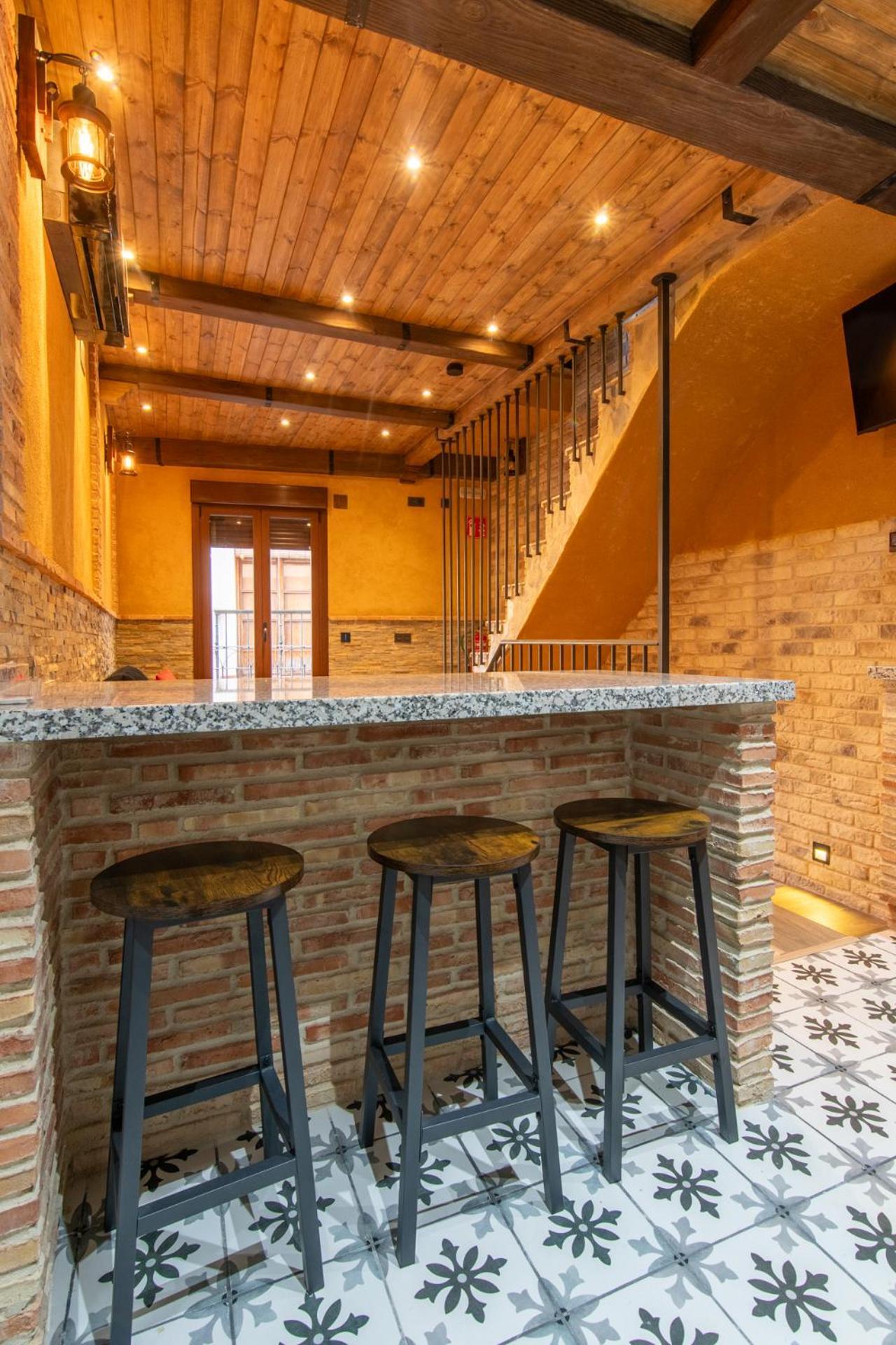 Apartamento Divino Morales Plasencia Luaran gambar
